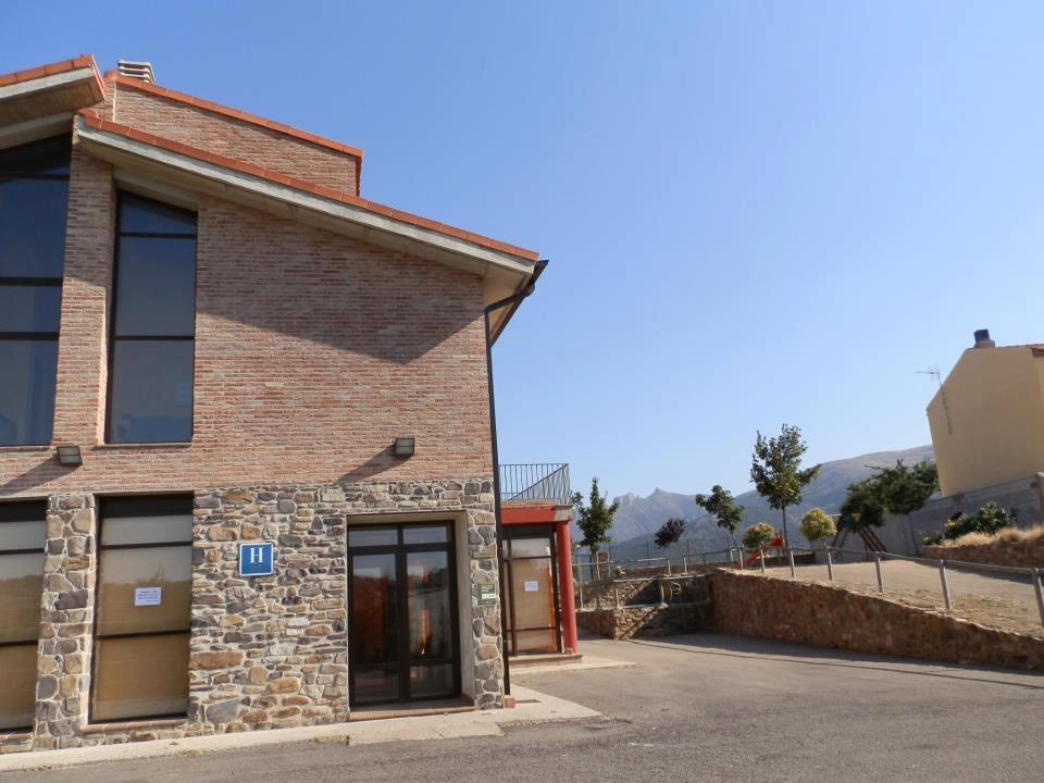 Hotel El Comendador Añón Exteriör bild